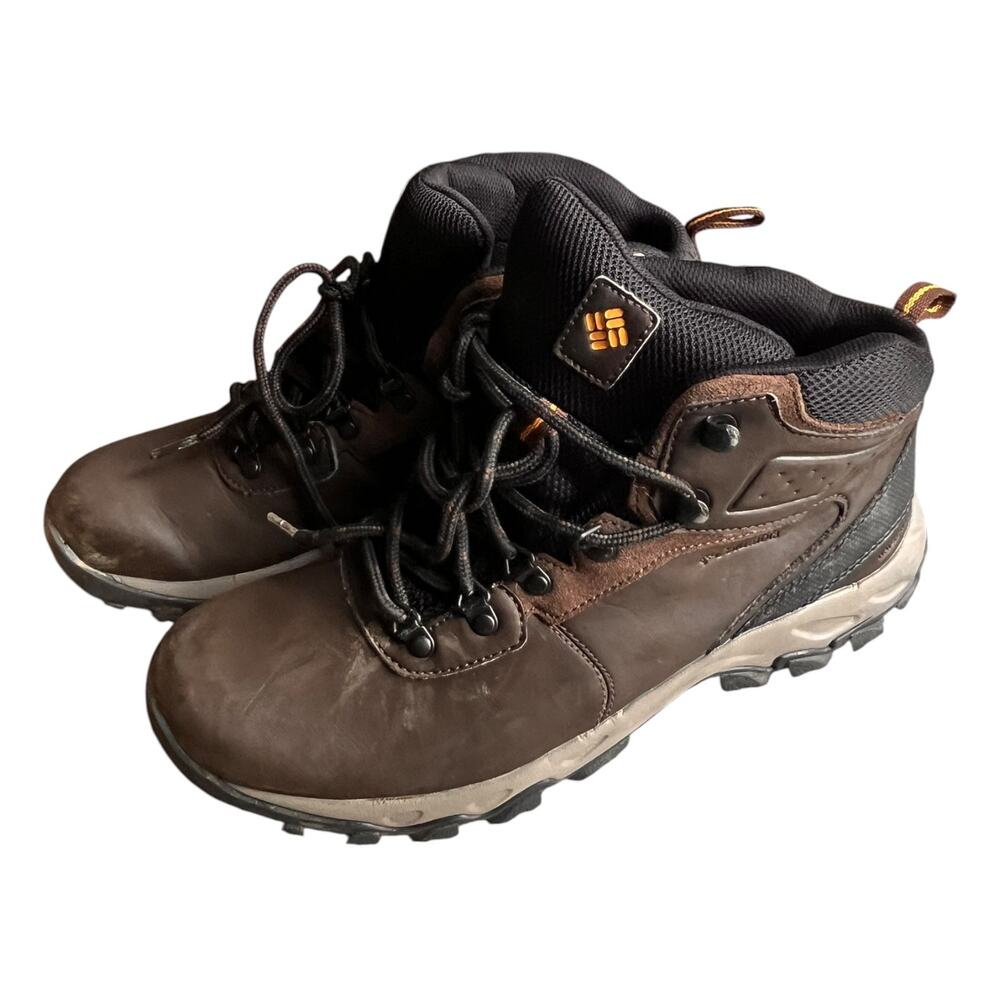 Columbia Size 10.5 Mens Newton Ridge Plus II Hiking Boots Outdoors Brown Wtrprf